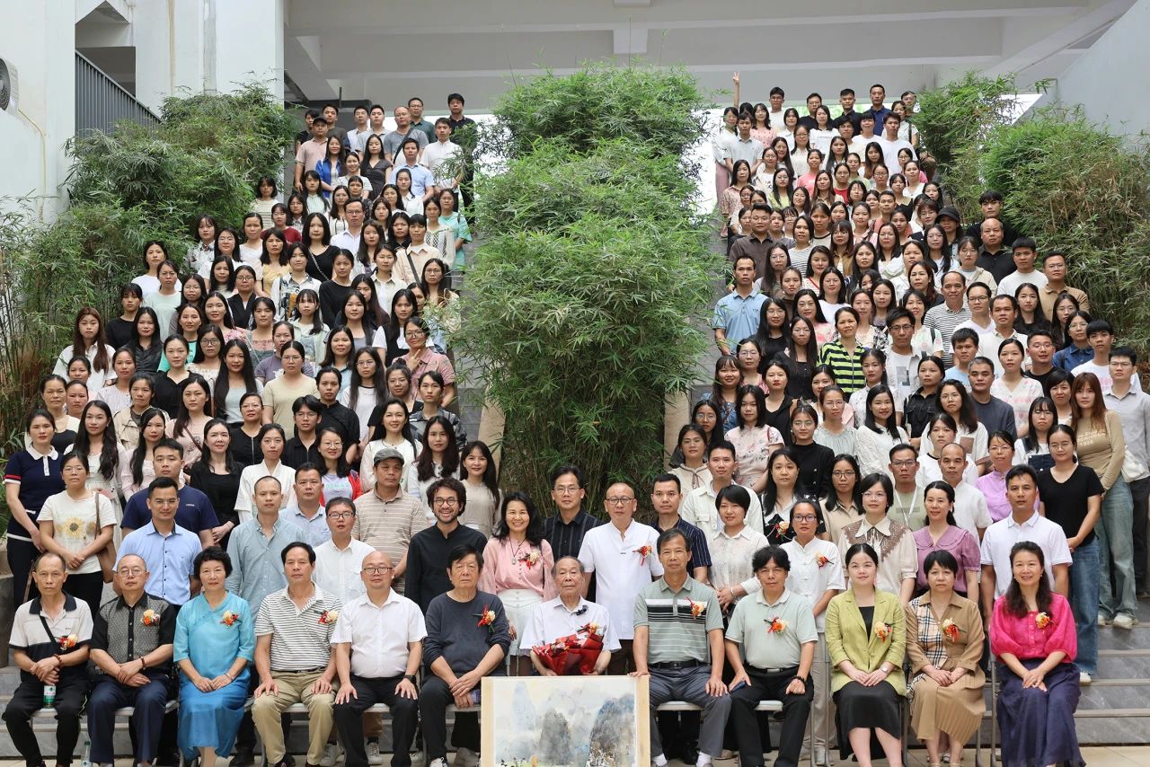 桂平市中小学美术教师水彩画专题培训活动暨大藤峡水彩画社成立仪式在我校顺利举行 丨 环球体育官方网·（官网）登录入口